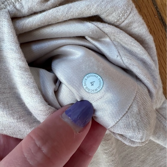 Lululemon Warm Down Jogger Soft Touch in Heathered Cashew Size 4 - Picture 5 of 8